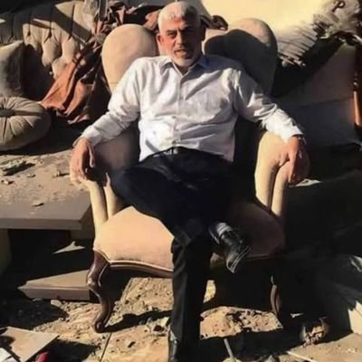 BWGSxFrf01KyPan's profile picture. اللهم ردني إليك إن تهت و ارحمني إن ضقت و اغفر لي إن أذنبت و اعفُ عني إن مت يارب.🤲🏻