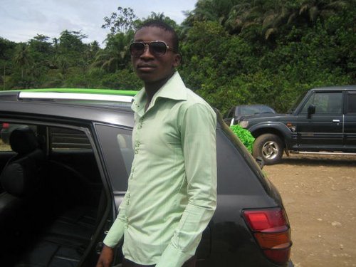 papapratus's profile picture. I LOVE GOD WITH ALL MY HEART