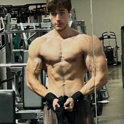 Johnny Cambunga Profile