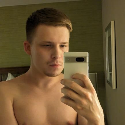 Hey there 👋
https://t.co/z37zoNEz3K
I'm an ordinary Russian gay guy