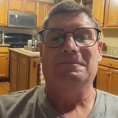 Oldman102090's profile picture. I'm just an old man. I've been married to my beautiful wife for over 35 years, so please, no DM's. TRUMP IS A FUCKING LOSER!!!!!!!
