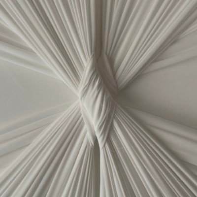 lmos00's profile picture. 