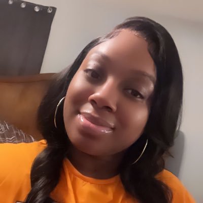 I’m Bre☺️‼️I’m 29 & *They say 💎 are a girl best friend* Forever Melvin love u 5life my baby🖤🖤🖤🖤👈🏽