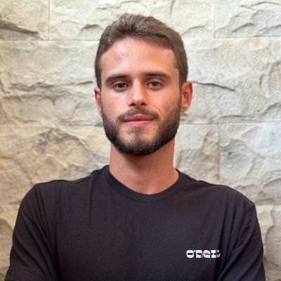 I turn websites into conversion-driven tools for business growth. Specializing in WordPress, UX design, and SEO to boost visibility and results. Send a message!