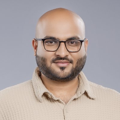 YoStoryteller's profile picture. Growth & Product | I can sell and tell you how to sell | Studied Psychology so I know what you are thinking right now| I am Hiring 🚀