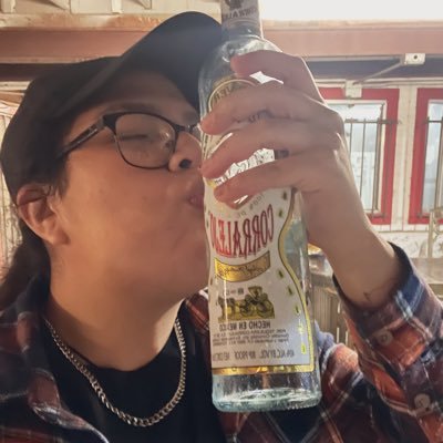 justsomeone_6's profile picture. 🥱♑️