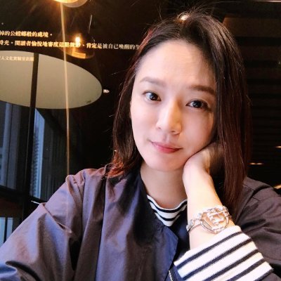 私は旅行が好きな人で、同じ趣味を持ち、一緒に美しい街を旅行できる友人とここで出会うことを願っています。