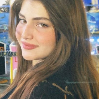 mehruvibess's profile picture. Mehru: The thinker, the dreamer, the doer✨