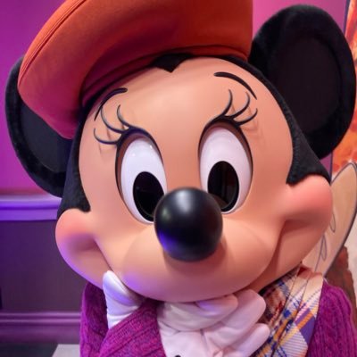 🚺 ディズニーやUSJなどのテーマパーク・着ぐるみ・ホラー、メイクが好きな人と繋がりたいです!無言フォロー・リプ失礼します! アイドルや演劇、スイーツも好き! 将来の夢はディズニーのキャラクター♪ ミートは🙅♀️ リトリンはこちらから https://t.co/0f3pDGCXNK