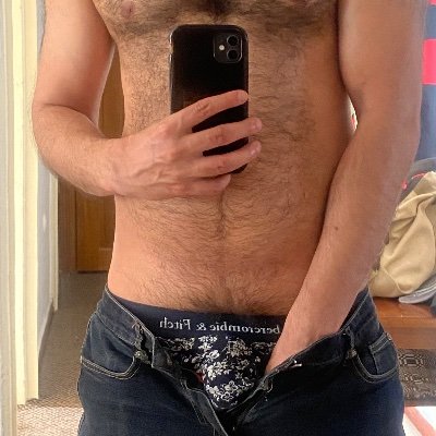 Oranalizada's profile picture. Vers living in Istanbul🇹🇷.  🍑/🍆 💦
A open for videos and collabs