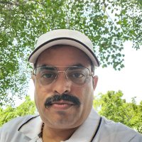 Vivek Sharma (@viveksh04842780) 's Twitter Profile