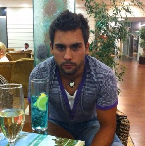 atracahorzas's profile picture. 