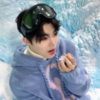 fiore (@gun__woo_) 's Twitter Profile