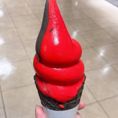 風のファンタジア、ドリュアス役💐GYAOにて配信中のショートアニメにてバビィ役(第一話)美咲役(第三話)で出演させて頂いてます☺️人生一度切り。悔いなく生きたい😌無償有償どちらでも。私に出来る事があればお手伝いさせて下さい‼️DMは一度フォローしてからお願いします💦