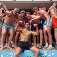 Bate (@batorjock69) 's Twitter Profile