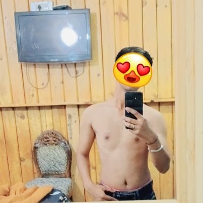 twink bottom guy, looking to complete some desires👅🥵
Text me with pictures.😈
Available in chandigarh Himachal Punjab