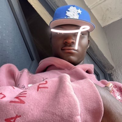 Bigfourfou53060's profile picture. 