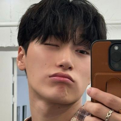 jamingsanho's profile picture. 8 makes 1 team! @ATEEZofficial