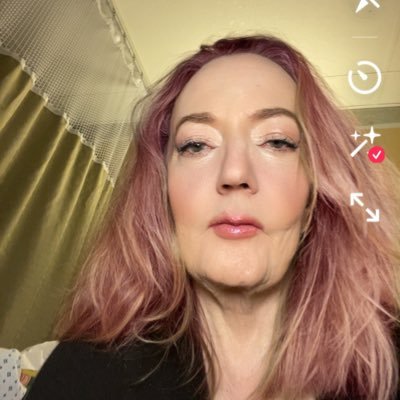 CatnipAndBones1's profile picture. #RESIST #EmptyTheTanks #Cats #Dogs #LoveMusicals #Music #FilmBuff #BLM #GunControl #VoteBlue #ProChoice #GoodTroubleNancy #MusicHeals #LGBTQSupporter