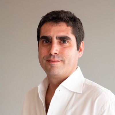 Bspinoza84's profile picture. A philosophy lover, an MBA graduate with honors, the co-founder of a corporate academy.