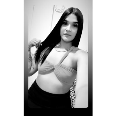 eveliz_marie's profile picture. 