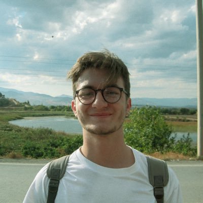 student, designer, urbanist, flâneur. gayet güzel bir insan, full time ud, part time arch