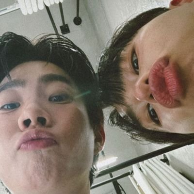 Babii/Offgun lovers; JohanNorth; Revenged Love; Reset; mostly silent reader and retweets; bkpp & earthmix 💓
homophobes & minor DNI