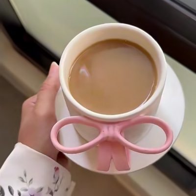 ddwyyy0's profile picture. 