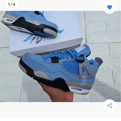 lipe_FB04's profile picture. 