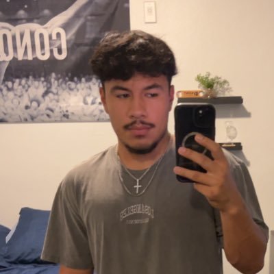 chris_rodz04's profile picture. 𝒻ℯ𝒶𝓇 𝒢ℴ𝒹