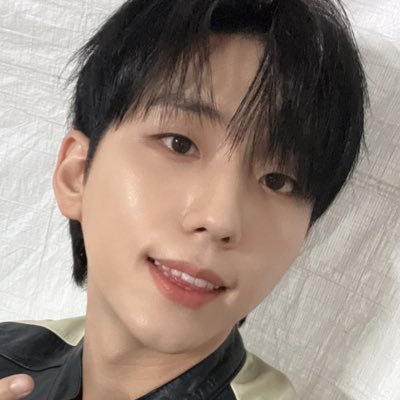 DAY6 (OT4), SKZ, TXT, Enhypen, Xdinary Heroes. I say it as I see it don’t like it block me cause idgaf