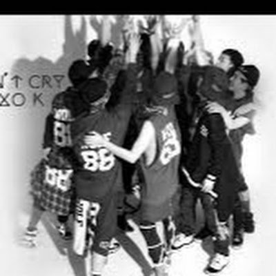 aly_cat127's profile picture. 