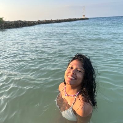 moon0fyourlife's profile picture. Good at wasting time.