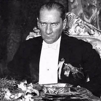 arman_tosun's profile picture. 🇹🇷 K.Atatürk 🇹🇷 Türk’üz Doğru’yuz Cimbom’luyuz💛❤️Taekwondo 🥋 NE MUTLU TÜRKÜM DİYENE ❤️🇹🇷