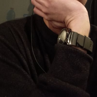 TheRabbitOne's profile picture. Naaah