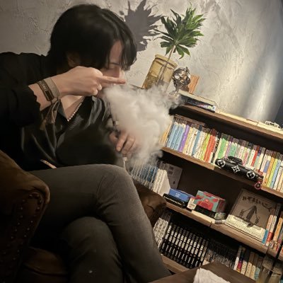 ひっそりシーシャ屋オーナー いや、ただの作り手 (@Neutralshisha)基本水・金・日います。