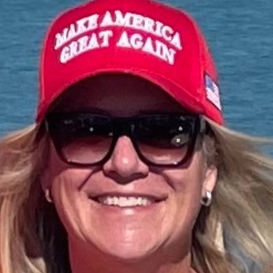 SusieQ4Freedom's profile picture. Wife, mother, daughter, sister, god fearing -country loving patriot 🙏❤️🇺🇸