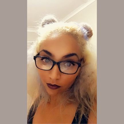 lynxcatz's profile picture. Child of Eve * Earth walker * Fun seeker * Love Hungry * Tree Hugger * iPhoneographer in Training * Crazy Girl * Phat Skinny B!tch * Geeky N3rd * Most Imp - MoM