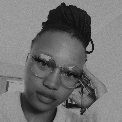 violetsRblue01's profile picture. 