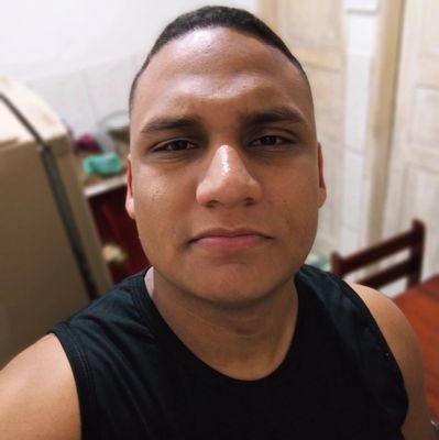 A vida pode até te derrubar, mas é você quem escolhe a hora de se levantar.
Insta: @emanueldavi_crf