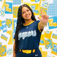 Karyme Leal (@karymee_13) Twitter profile photo
