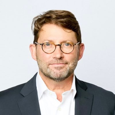 passionate learner, innovator, builder. tech leader @cambia. advocate for the individual and diversity. proud husband/father. opinions are my own.