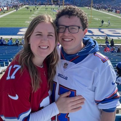 Born in Buffalo, former Michigander and Hoosier. Now a Buckeye. #BillsMafia #LetsGoBuffalo