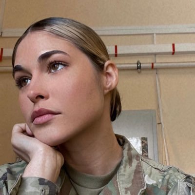 Queen of Wishful Thinking's, Culture lover Living the dream, Dog mom! BAHRAIN š§š - US ARMYšŗšøš£