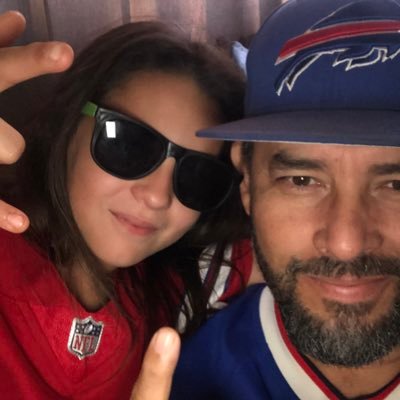 monchi_cazarez's profile picture. Love The Buffalo Bills and proud member of #BillsMafia Sacramento Kings. Proud Member of the Peñasco Hellfish B-Ball team #Gobills #GoKings #PPHellfishALV!