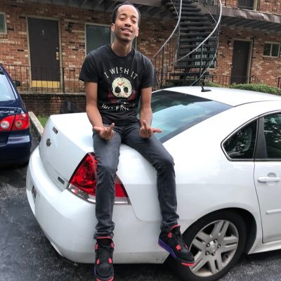 ymdteddy's profile picture. 