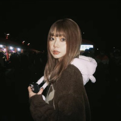 nininanaeth's profile picture. 谁能给我一千万 我送不锈钢盆                                 
Alpha/bd/分享我喜欢的