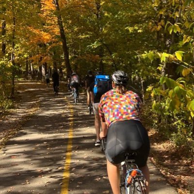 Sammy. Chicago-based architecture worker, cyclist, pedestrian, transit rider. I will post your inappropriate DMs. she/her/daddy