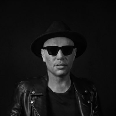 Spanish DJ/Producer based in Ibiza. Founder of Gimmick Records.