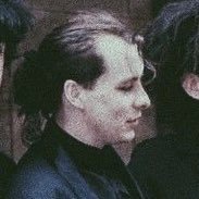 DailyPearI's profile picture. This account is dedicated to posting daily (or more!!) Pearl Thompson content 𖤐